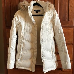 Down & Feather White Puffer Coat, XS (EUC)